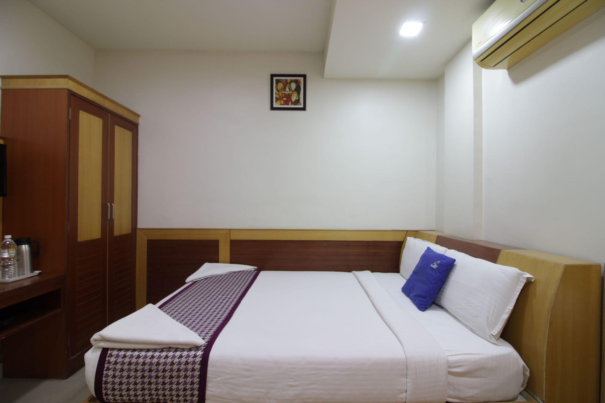 Hotel White Parrot Mysore Exterior foto