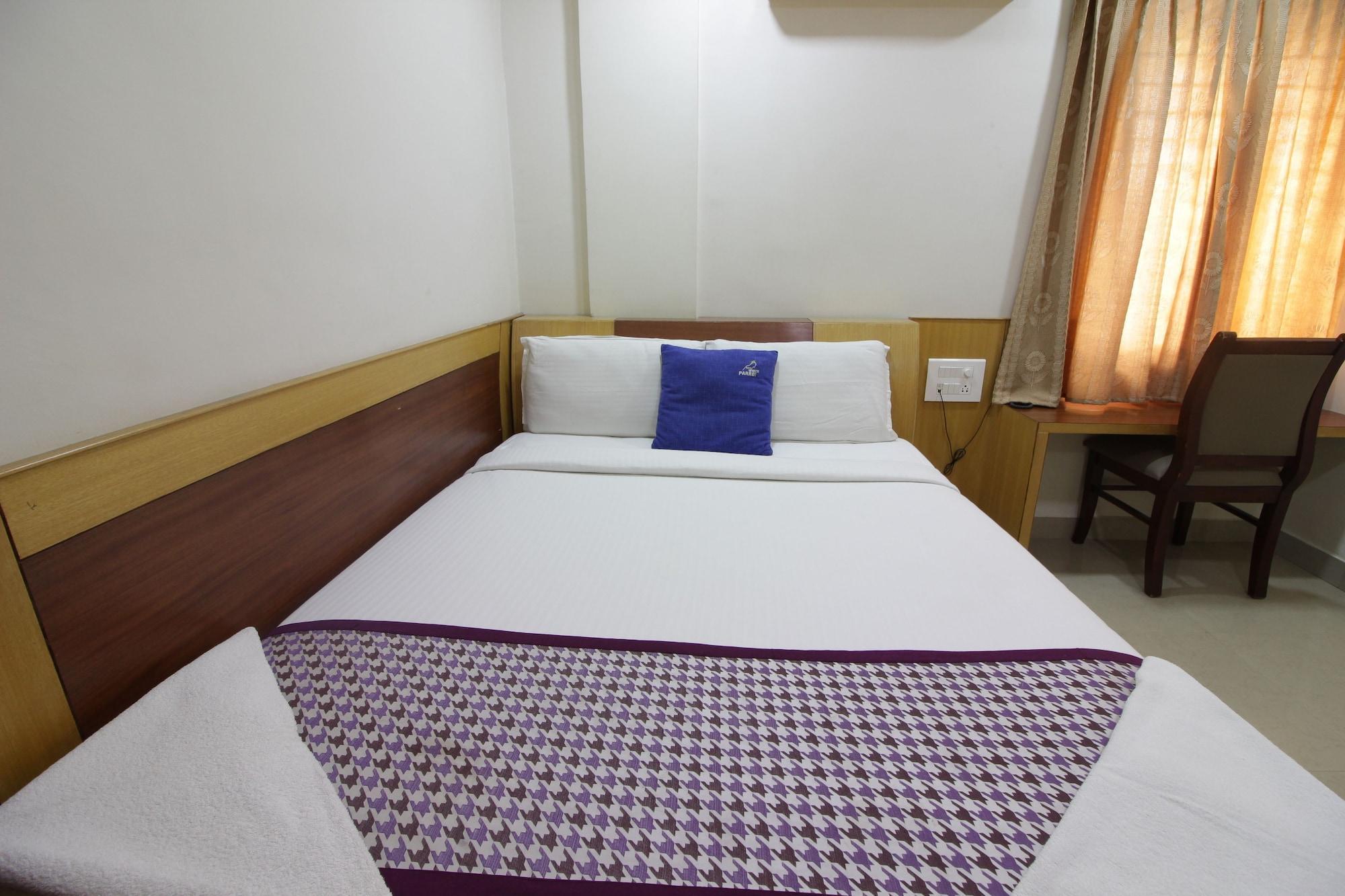 Hotel White Parrot Mysore Exterior foto